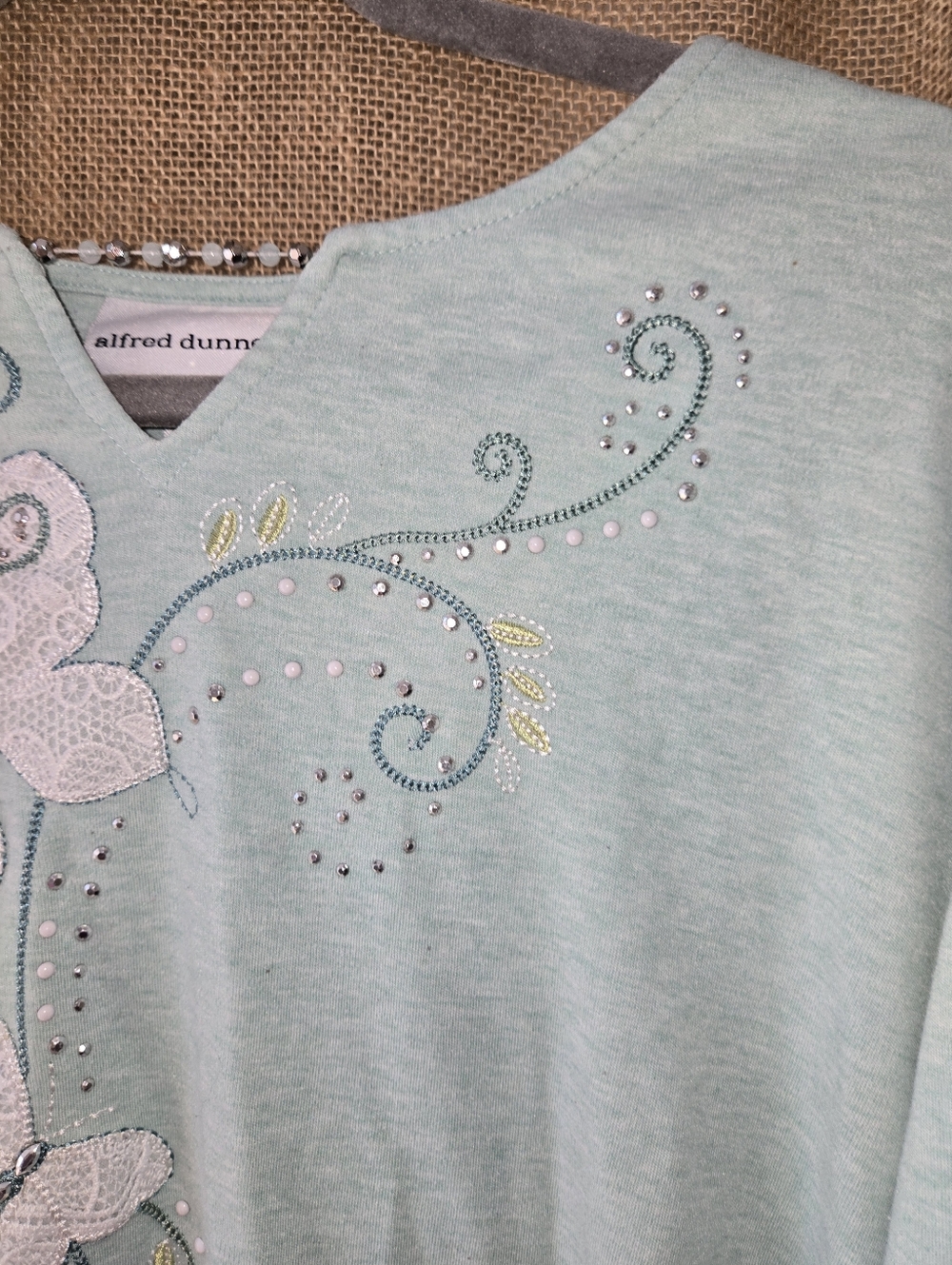 Alfred Dunner Light Mint Green Long Sleeve Butterfly Embellished Top Beaded Med - Picture 6 of 13